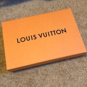 Louis Vuitton box